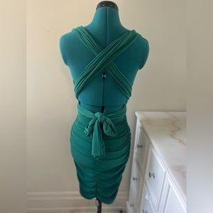 Moda International 7-Style Dress (Green, Small)